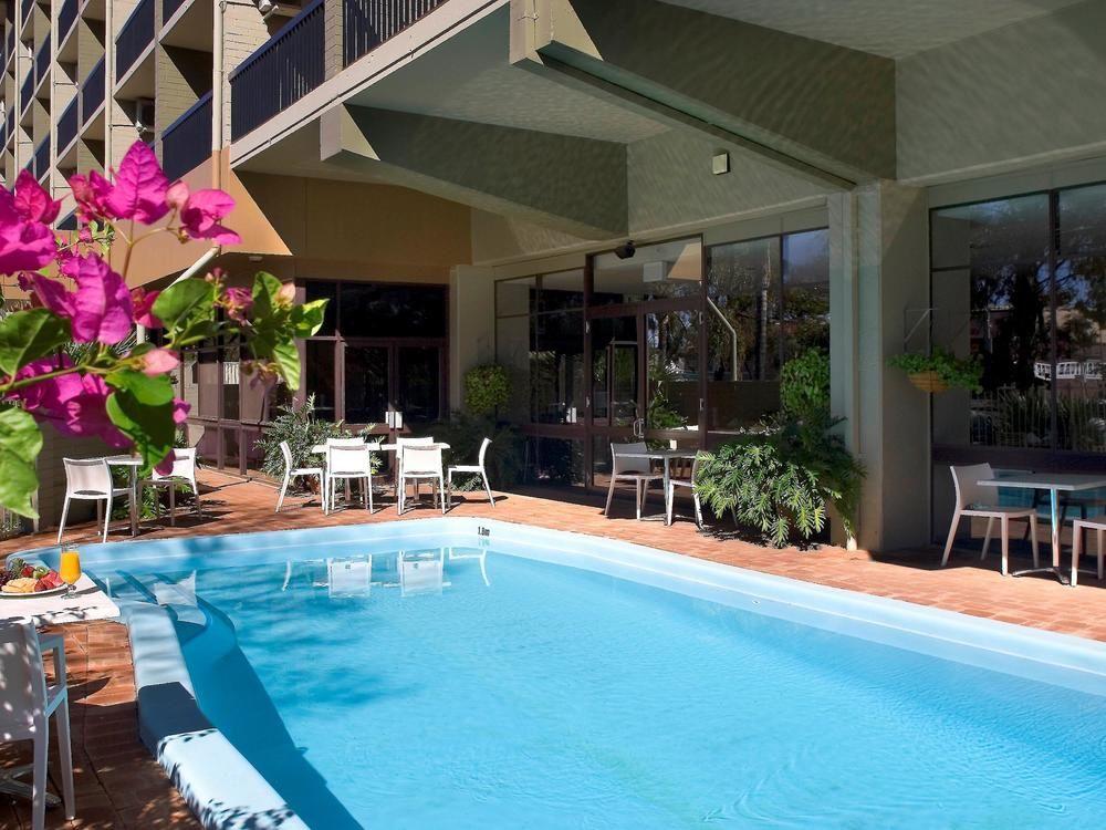 The Plaza Hotel Kalgoorlie Buitenkant foto