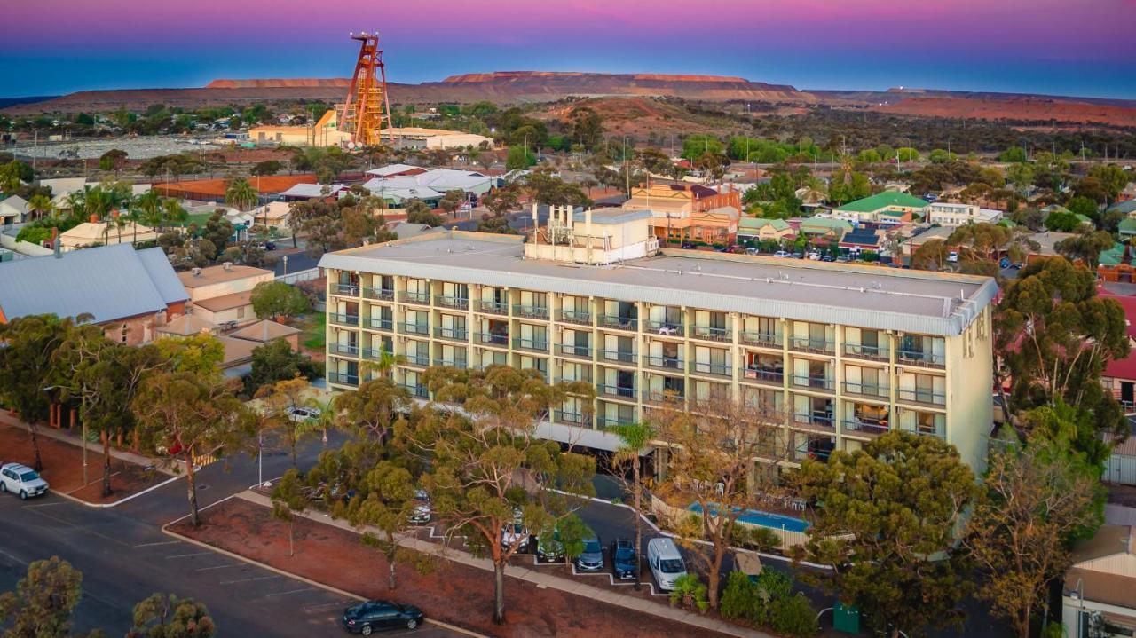 The Plaza Hotel Kalgoorlie Buitenkant foto